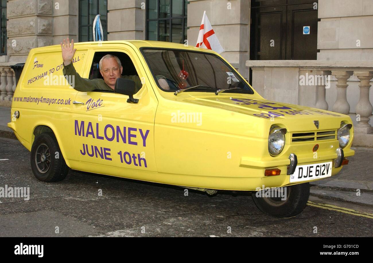 Boxing promoter Frank Maloney arrives in a three-wheel van at The Sports Cafe in London's Haymarket. Maloney is is the UKIP candidate for London Mayor. Stock Photo