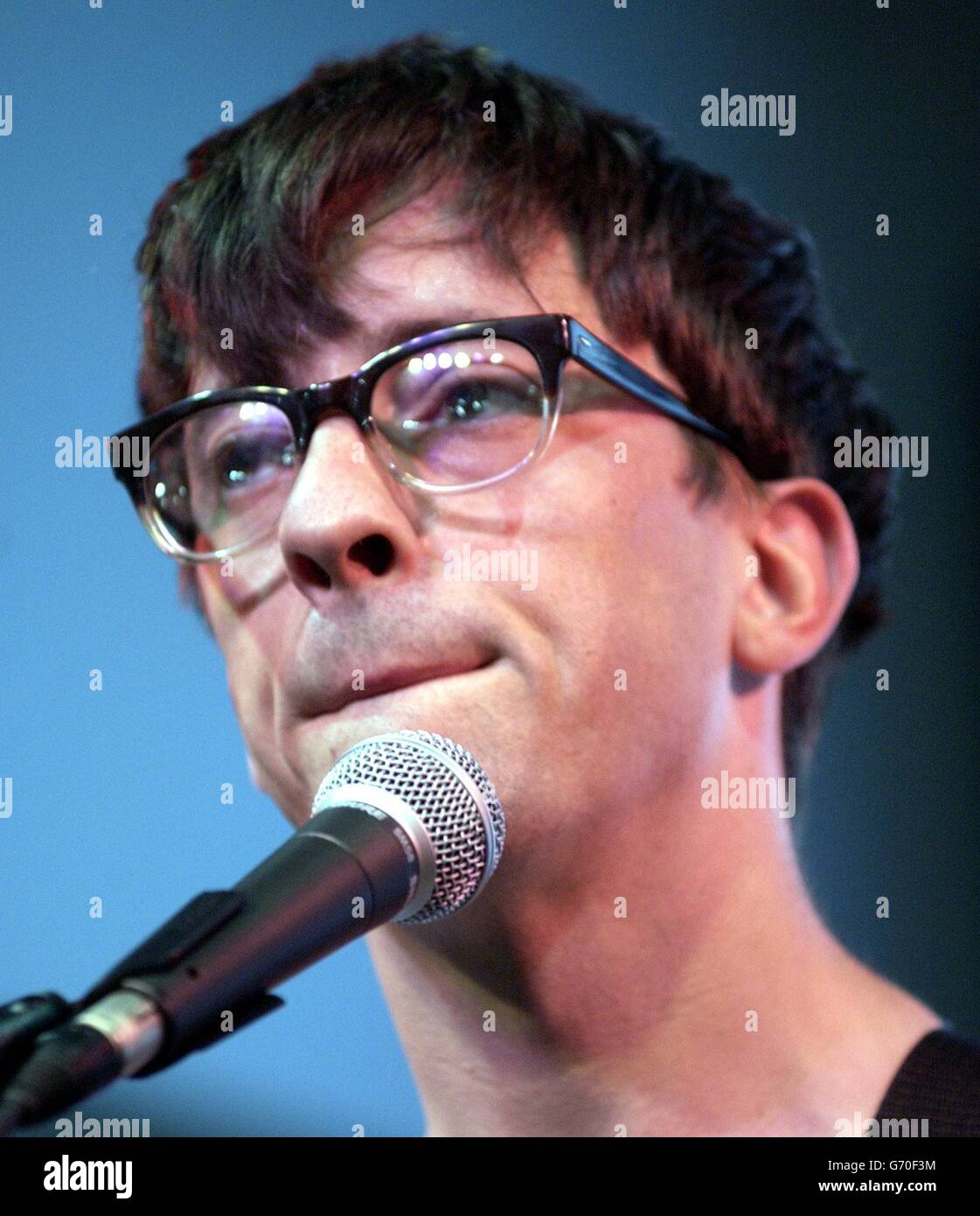 Graham Coxon performs live at HMV Oxford Street in central London, to promote his new album 'Happiness in Magazines' which was released. Stock Photo