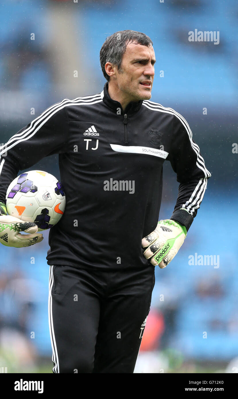 First team goalkeeping coach toni jimenez hi-res stock photography and  images - Alamy