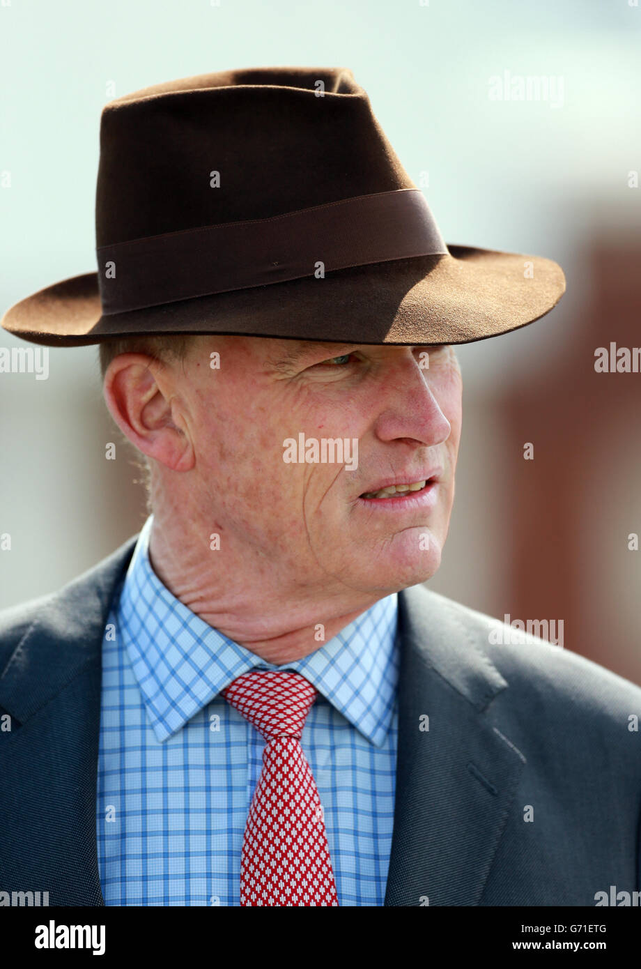 Horse Racing - Dubai Duty Free Weekend - Newbury Stock Photo - Alamy