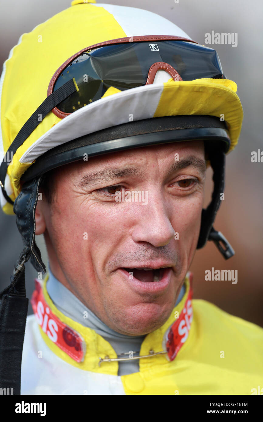 Horse Racing - Dubai Duty Free Weekend - Newbury Stock Photo - Alamy