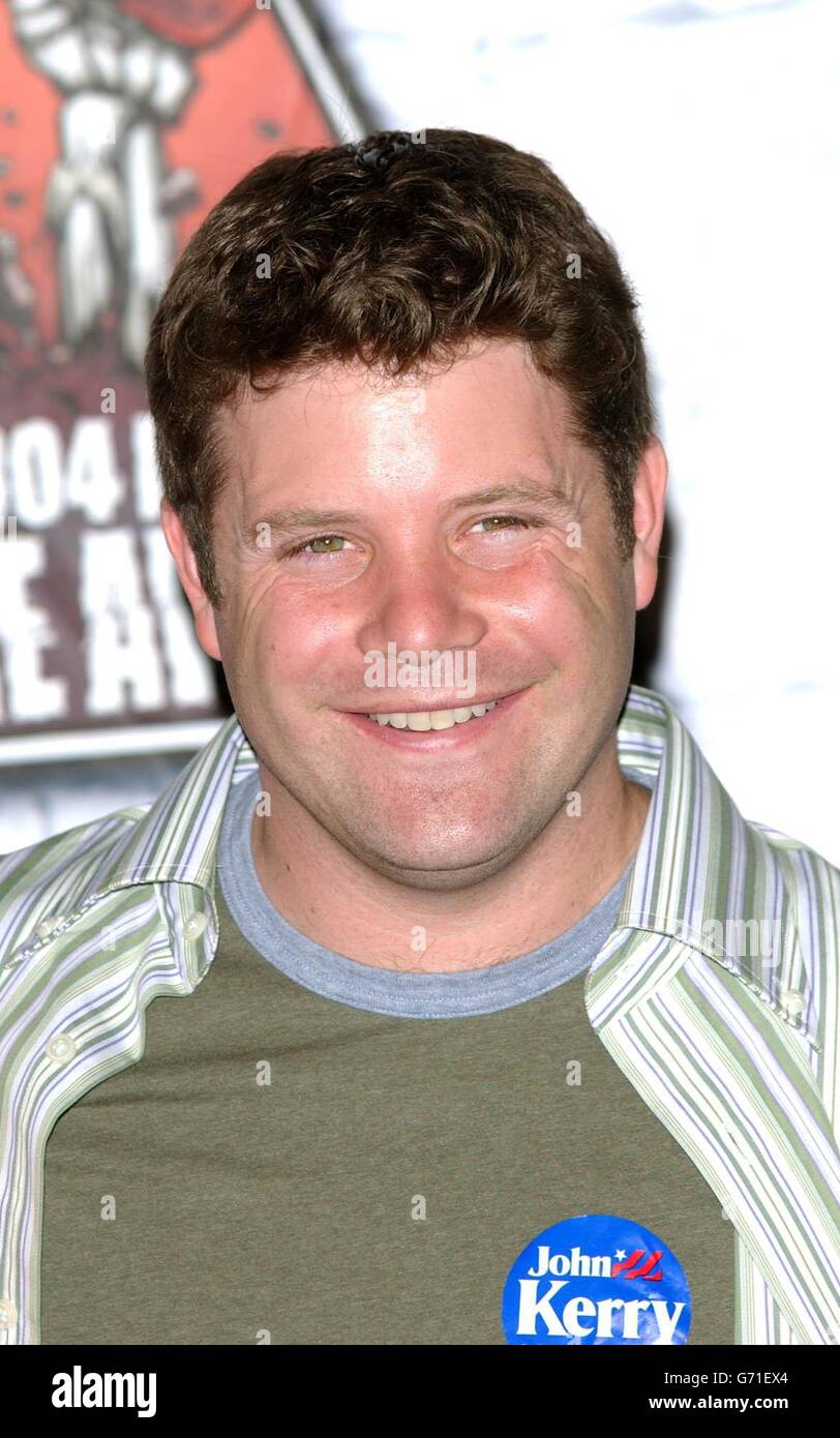 film cinema ceremony mtv movie celebrity actor sean astin hires stock photography and