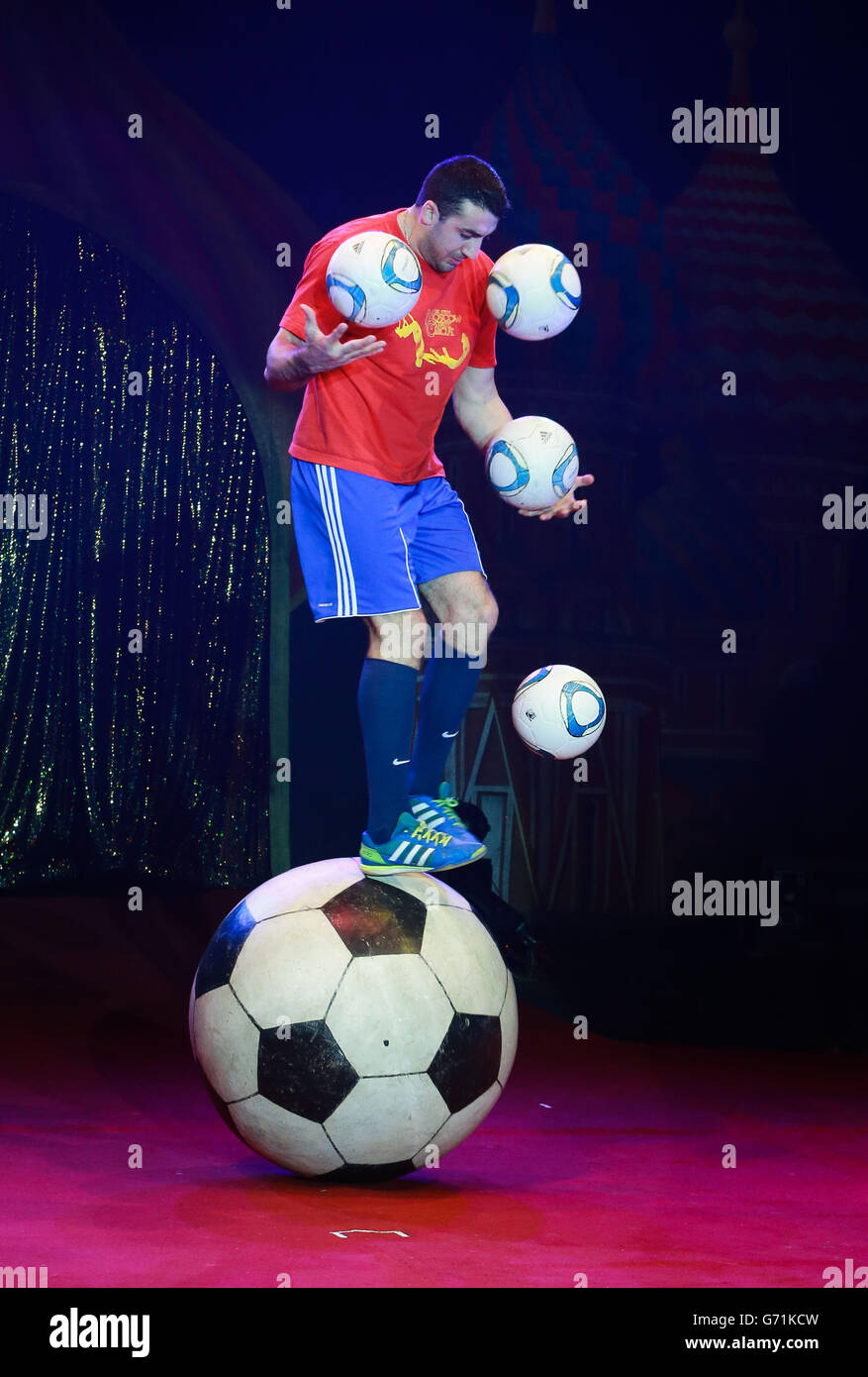 Football juggling record attempt hires stock photography and images