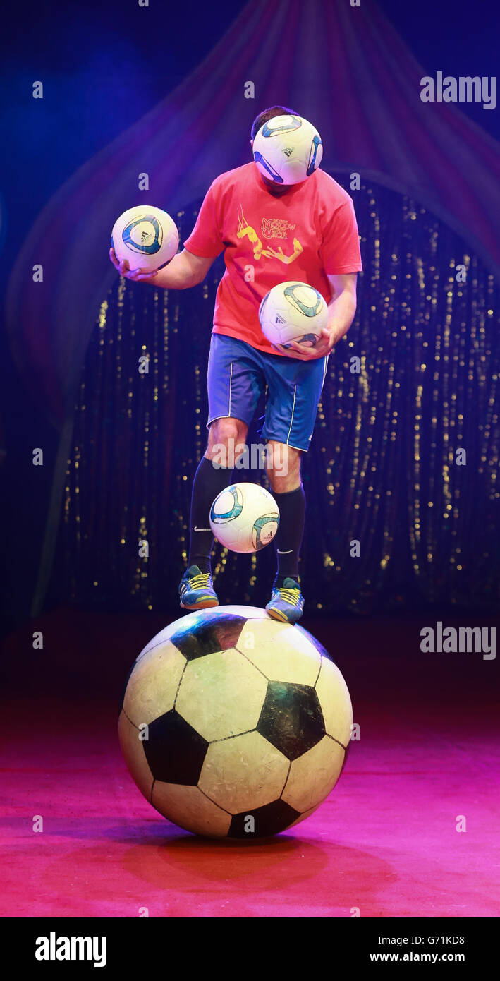 Zhora Oganisyan a football juggler from The Moscow State Circus
