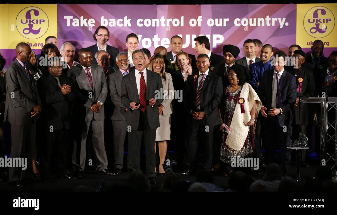 Nigel front on stage ukip rally held emmanuel centre hi-res stock ...