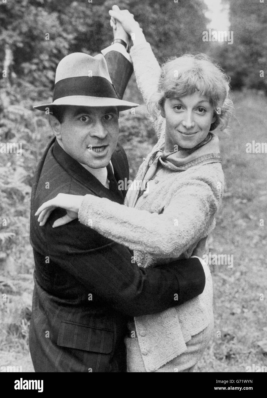 Television - 'Pennies From Heaven' - Bob Hoskins and Cheryl Campbell Stock Photo