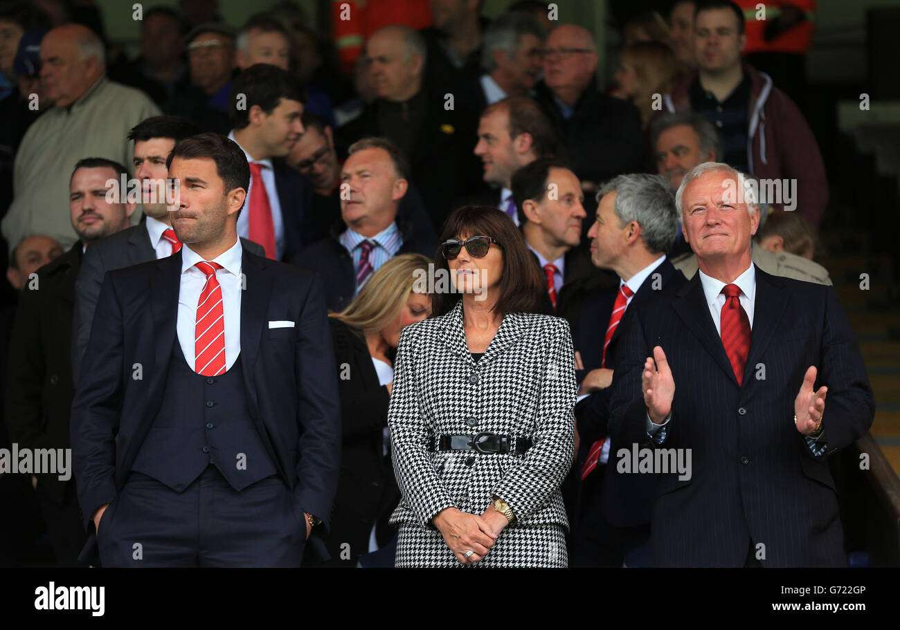 Barry hearn wife hi-res stock photography and images - Alamy