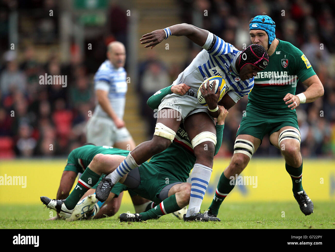 Rugby Union - Aviva Premiership - Leicester Tigers v Saracens - Welford Road. Saracens' Maro Itoje is tackled by Leicester Tigers' Mathew Tait during the Aviva Premiership match at Welford Road, Leicester. Stock Photo