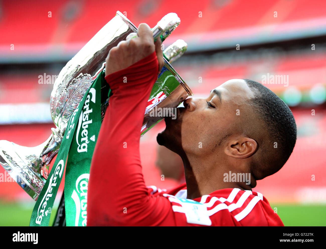 Soccer FA Vase Final Sholing v West Auckland Town Wembley Stadium Stock Photo Alamy