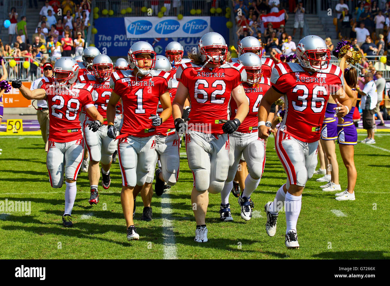 American Football, the Team of Rose Hulman College entering the Hohe Warte Stadium; Rose Hulman College wins the game against Stock Photo