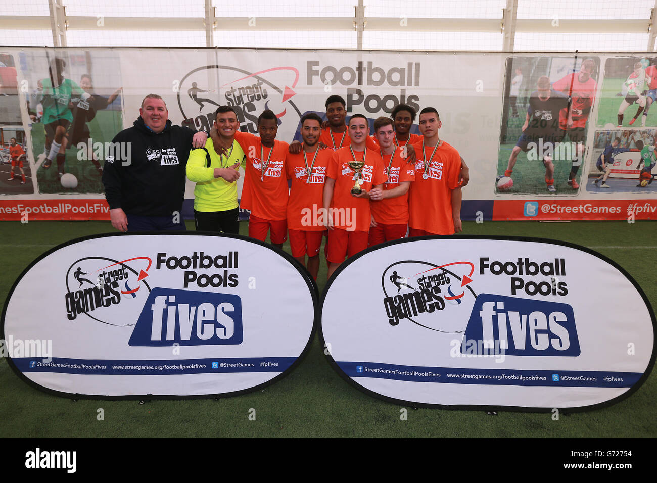 Neville Southall and a team during during the Cardiff Street Games at