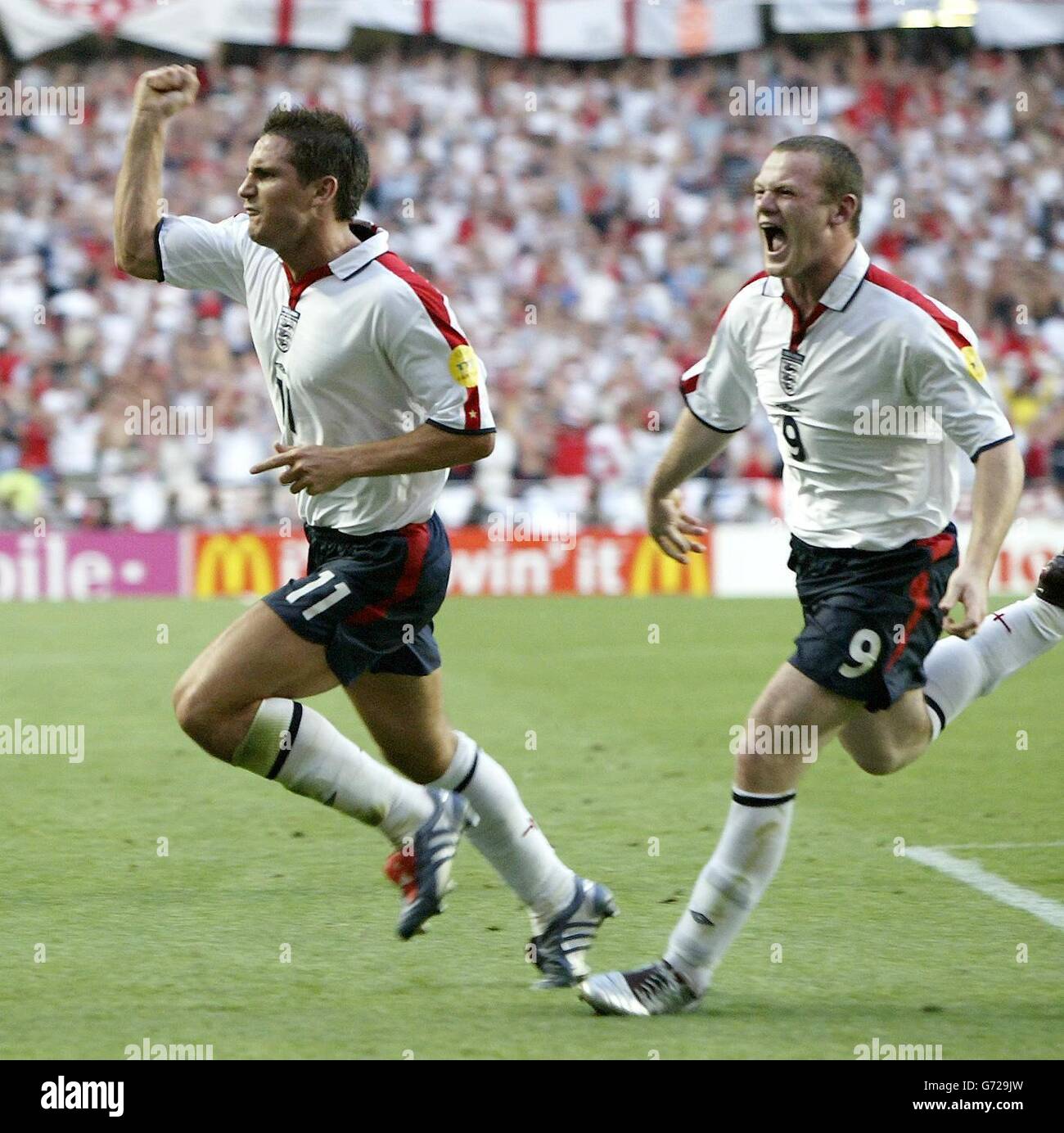 Team goal against england in euro 2004 match in lisbon hi-res stock  photography and images - Alamy