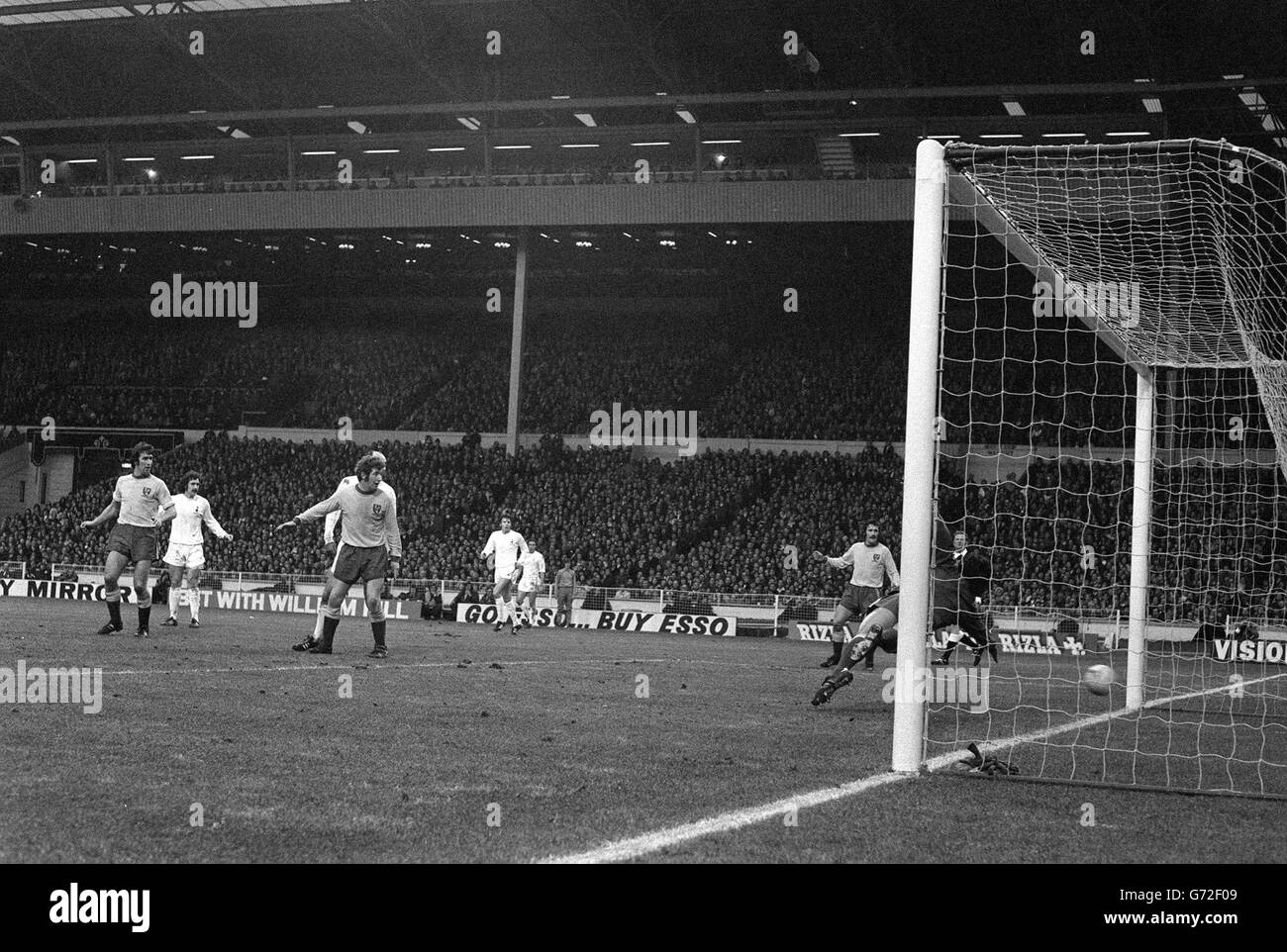 Ralph Coates scores for Tottenham Hotspurs past Norwich City goalkeeper Kevin Keelan in the League Cup Final at Wembley. Stock Photo