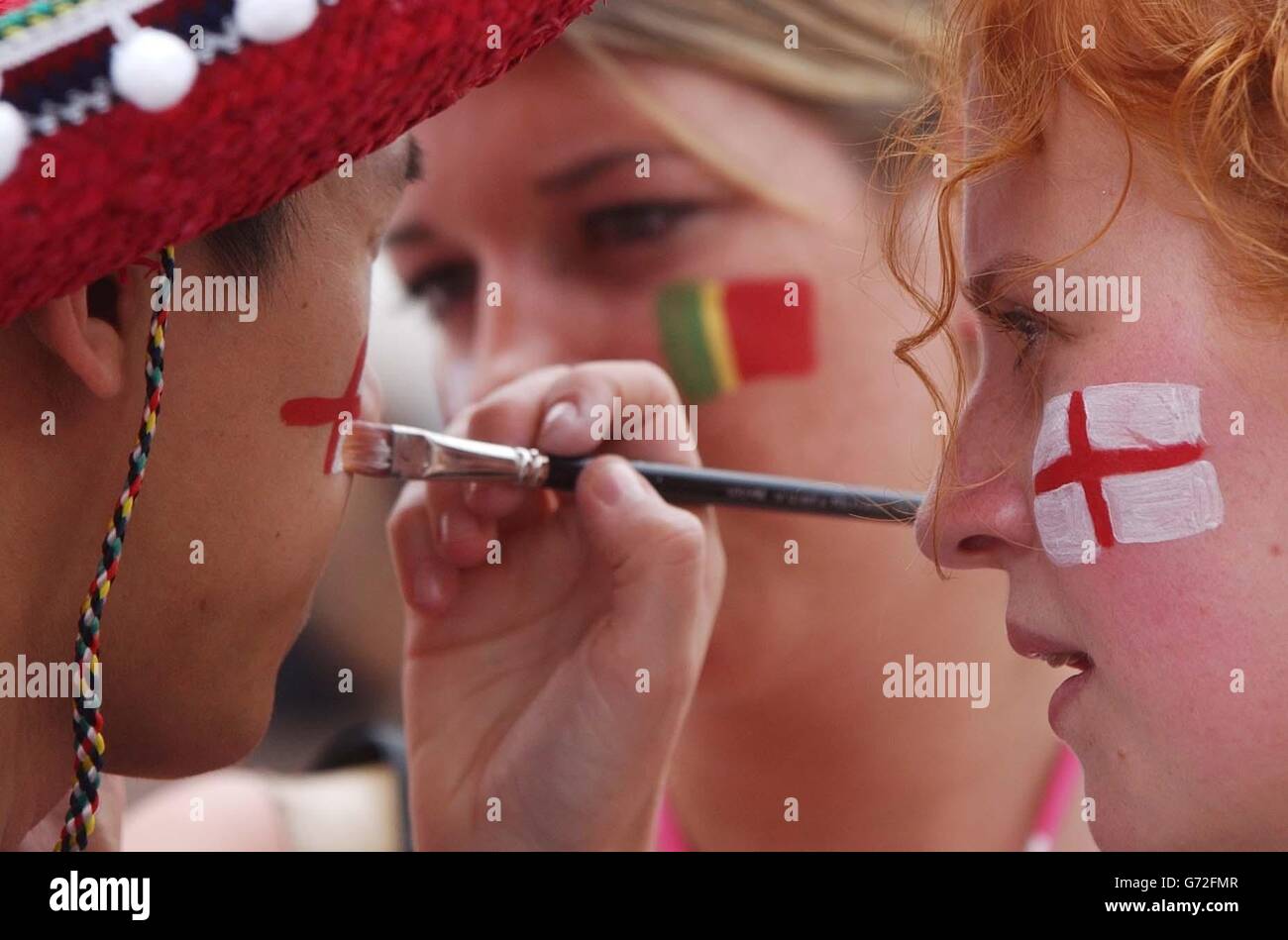 Euro 2004 england fans hi-res stock photography and images - Page