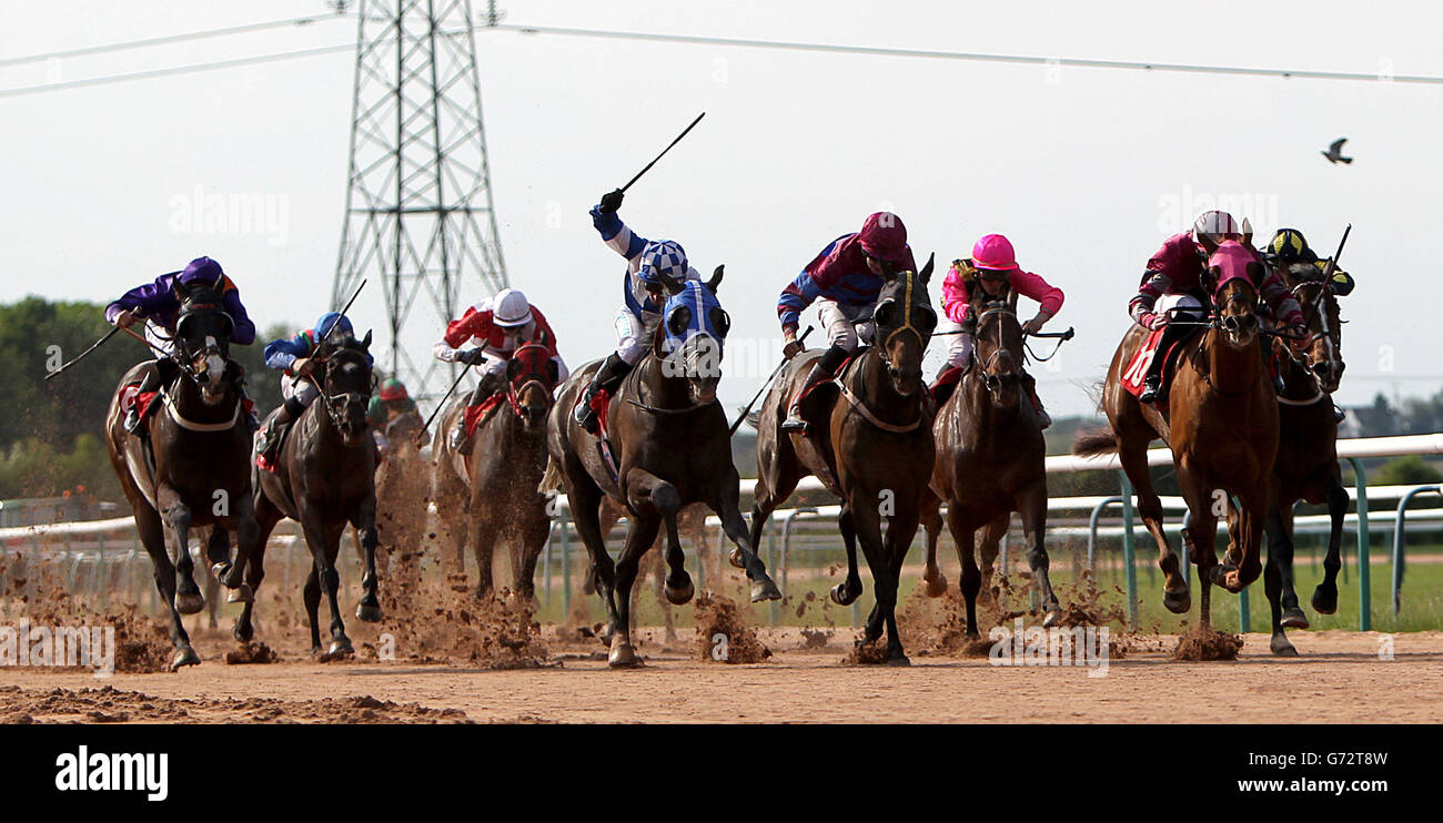 500 jackpot handicap stakes at southwell racecourse hires stock