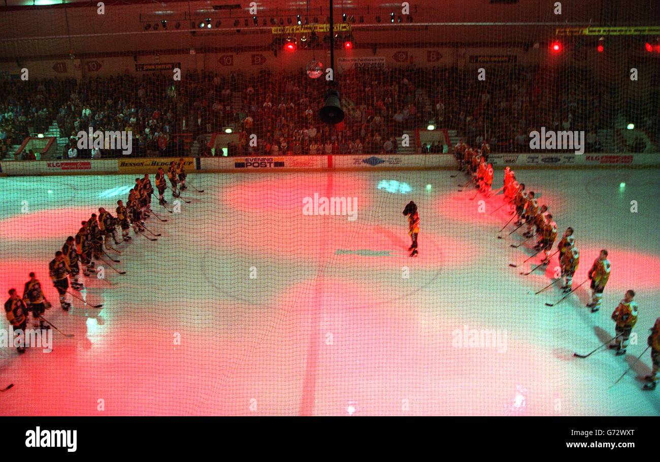 Ice Hockey Nottingham Panthers v Basingstoke Bison Stock Photo Alamy