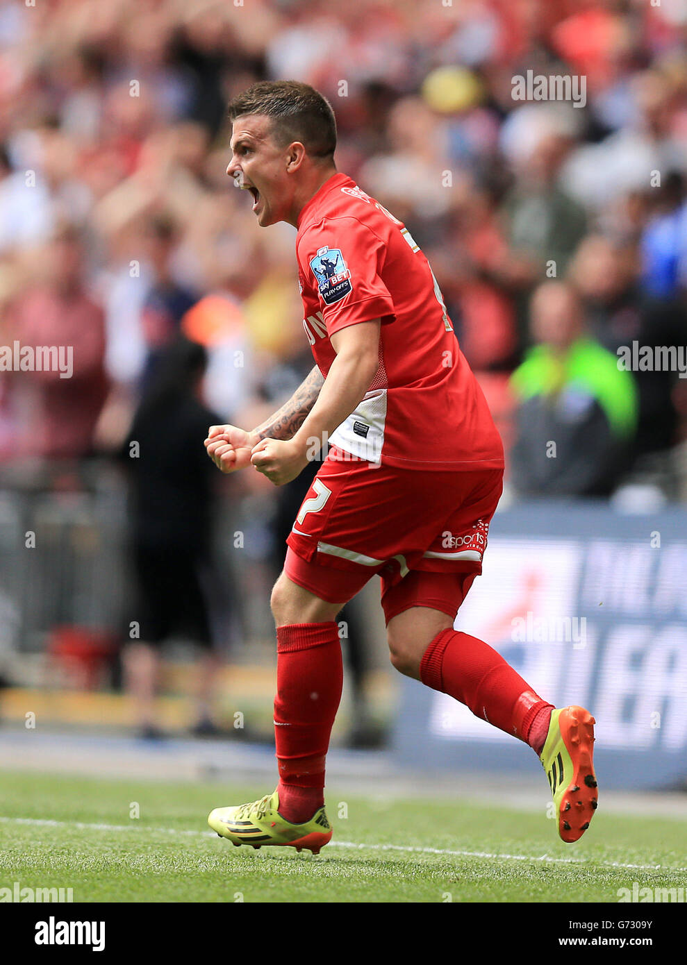 Rotherham United's Dean Cox celebrates scoring his side's second goal Stock Photo