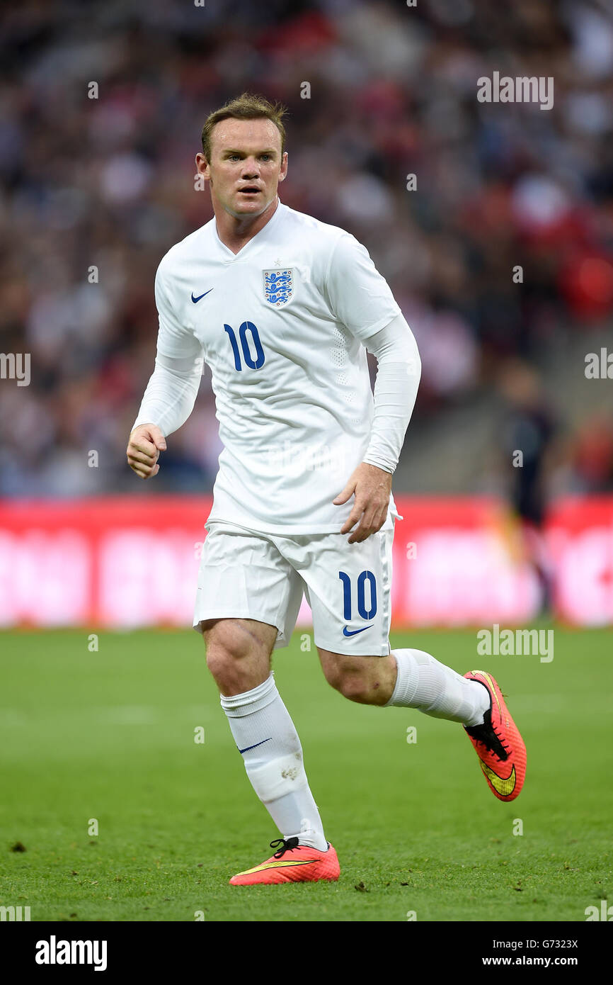 Soccer - World Cup 2014 - Friendly - England v Peru - Wembley Stadium. England's Wayne Rooney Stock Photo