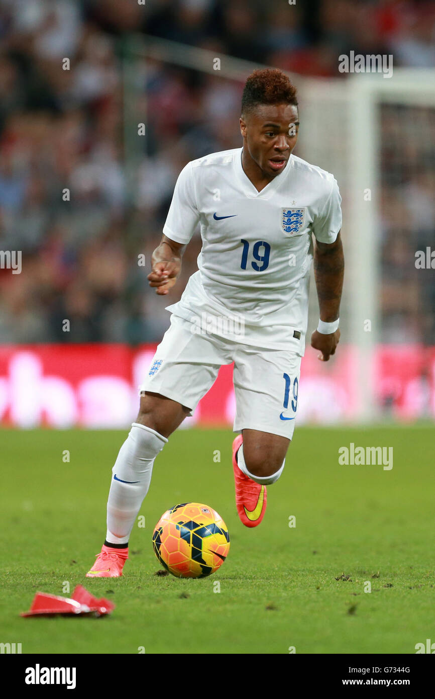 Soccer - World Cup 2014 - Friendly - England v Peru - Wembley Stadium Stock Photo