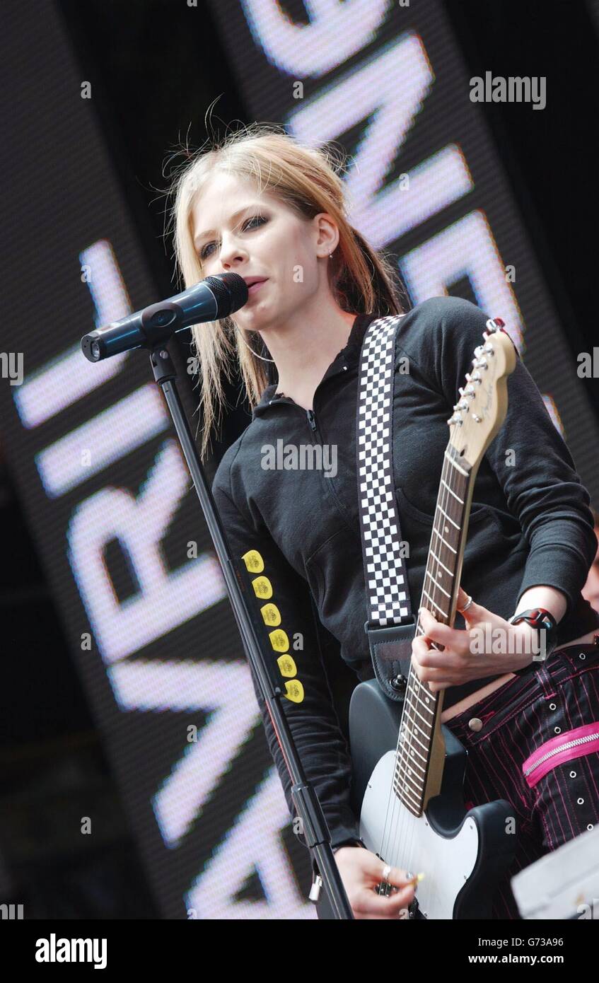 Avril Lavigne Capital Radio Party In The Park Stock Photo - Alamy