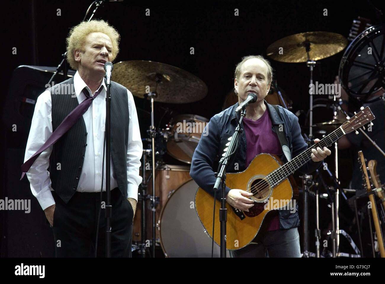 Simon and Garfunkel concert Stock Photo Alamy