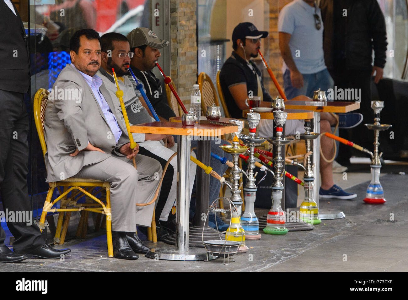 Shisha cafe edgware hires stock photography and images Alamy