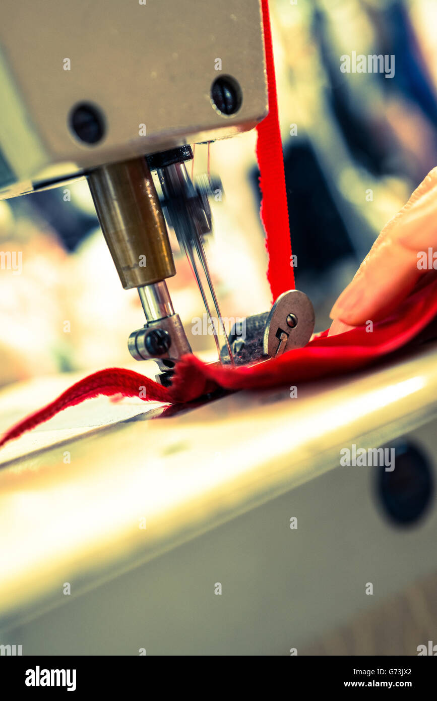 Leather sewing machine hi-res stock photography and images - Alamy