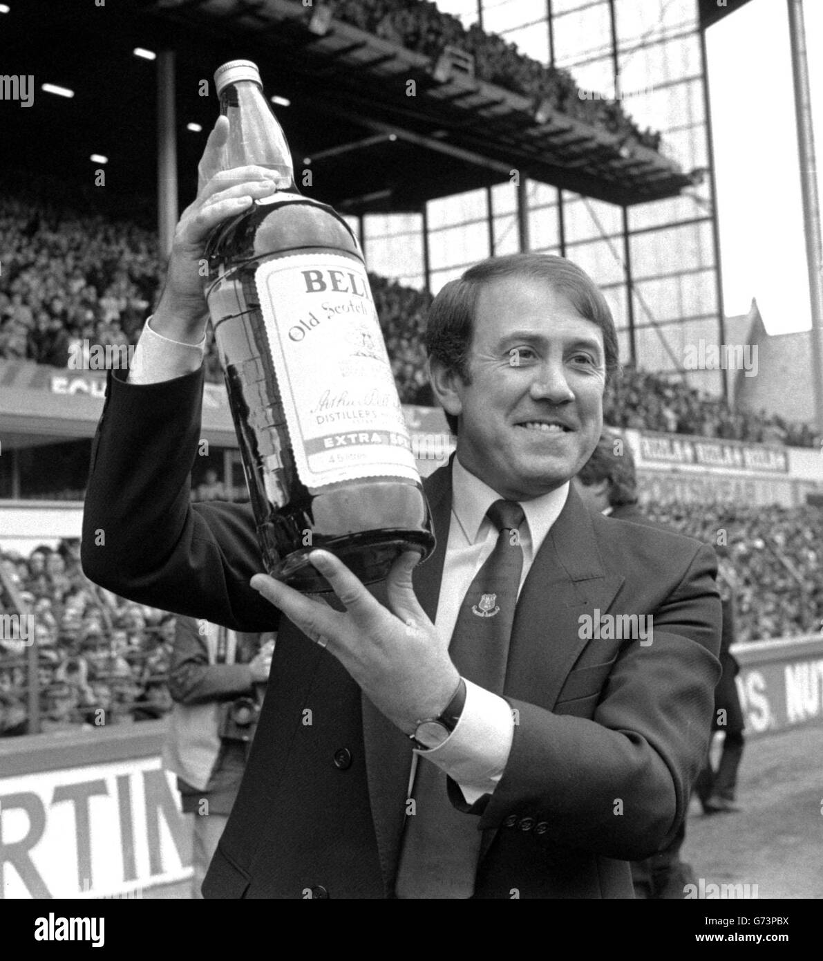 Everton manager Howard Kendall with his Bell's Manager of the Year Award at Goodison Park, where his team clinched the League Championship with a 2-0 victory over Queens Park Rangers. Stock Photo