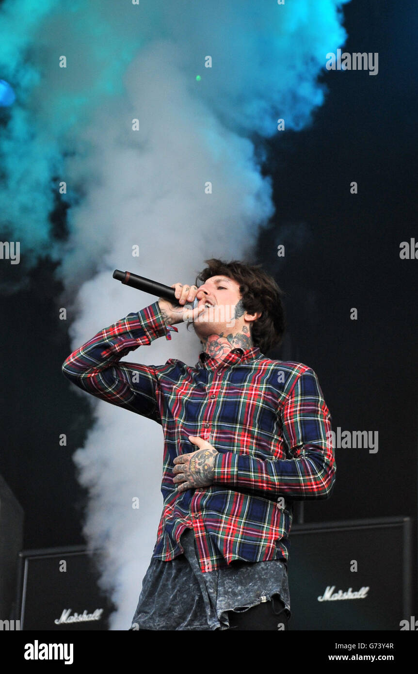 Oli Sykes  Oli sykes, Oliver sykes, Bring me the horizon