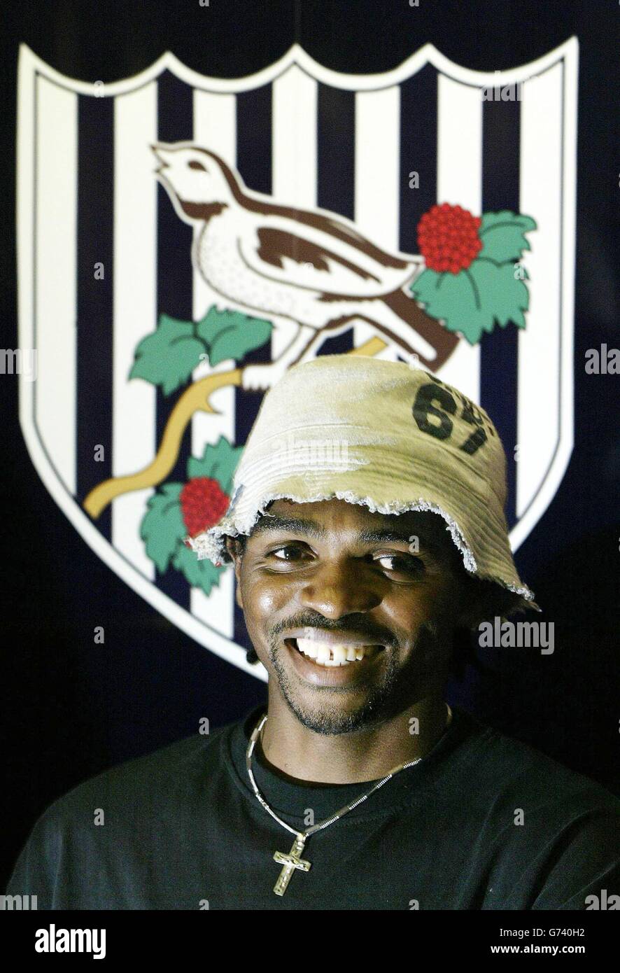 West Bromwich Albion's new signing Kanu at a press conference in West Bromwich. The former Nigeria International has signed a three year contract after leaving Arsenal on a free transfer. Stock Photo