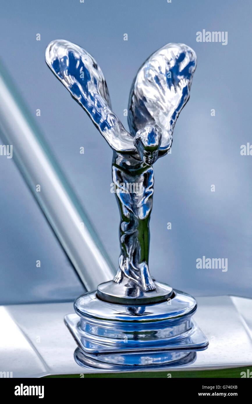 Rolls Royce Silver Lady Mascot Stock Photo - Alamy