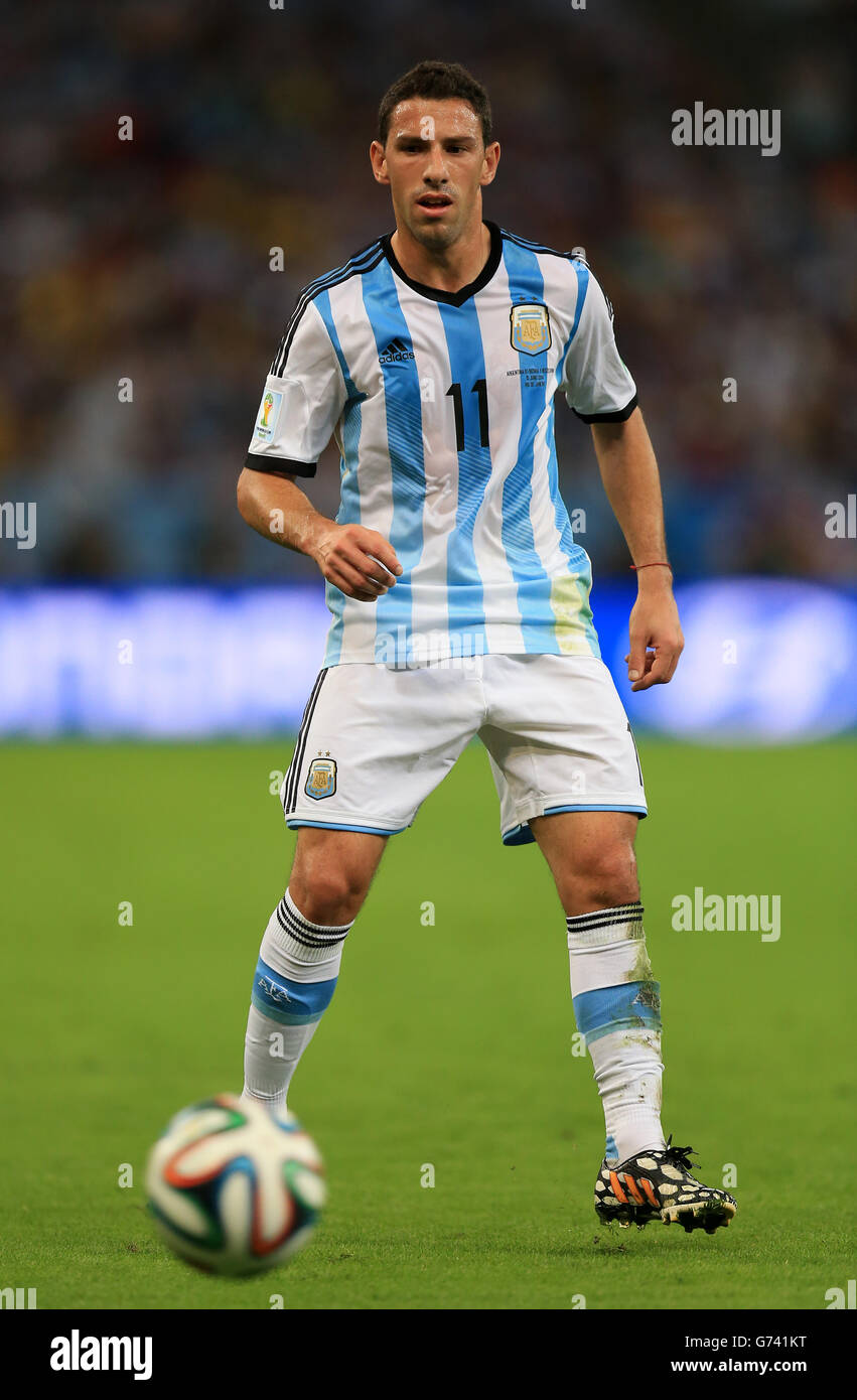 Soccer - FIFA World Cup 2014 - Group F - Argentina v Bosnia and Herzegovina - Maracana. Argentina's Maxi Rodriguez Stock Photo