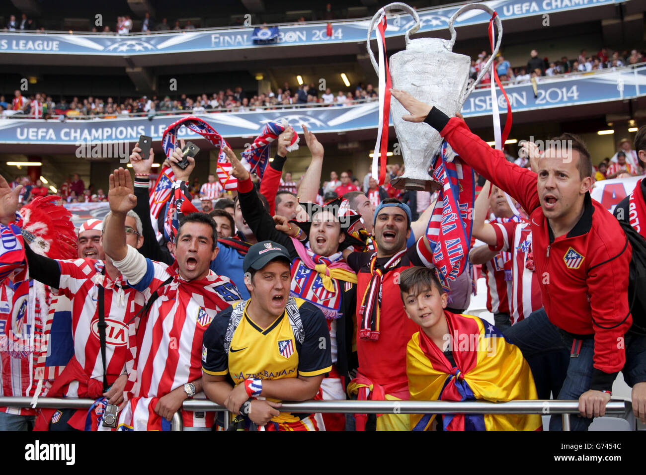 Atletico madrid hi-res stock photography and images - Alamy
