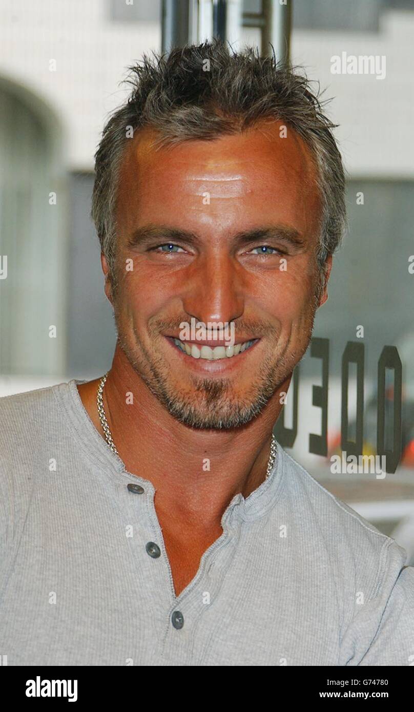 David Ginola Mr Firecul Stock Photo Alamy