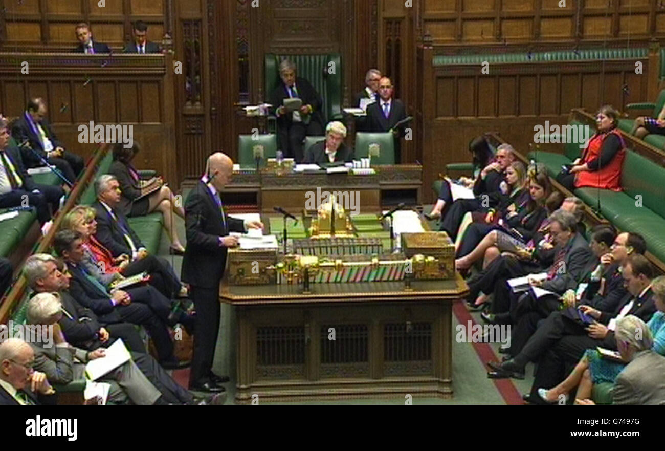 Foreign Secretary William Hague gives a statement in the House of Commons about the crisis in Iraq. Stock Photo