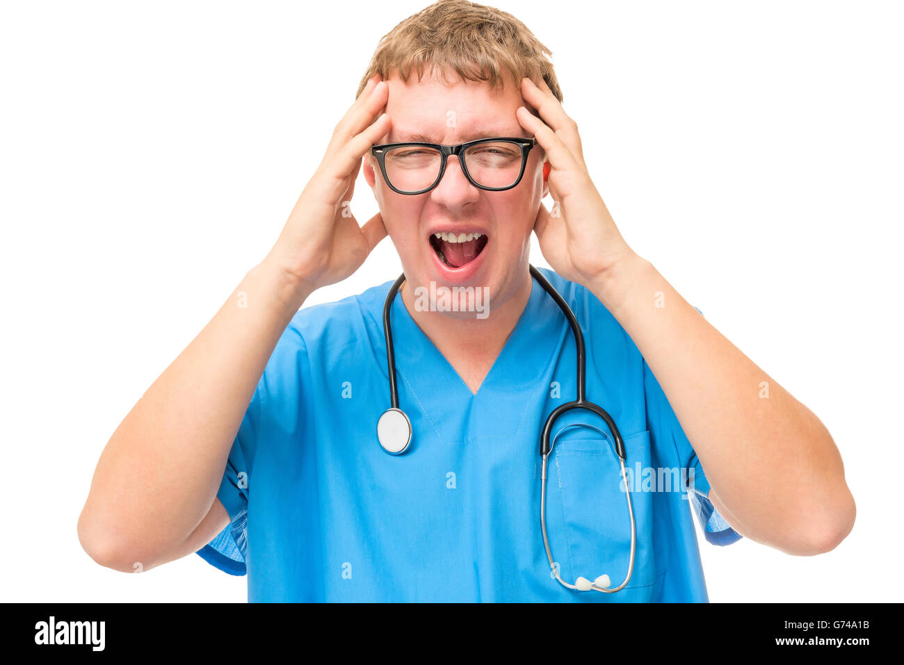 включи доктор идет. включи доктор идет. спортивный ученый. включи доктор идет. врач бежит на вызов.