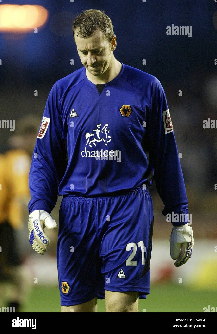 Wolverhampton Wanderers' goalkeeper Paul Jones shows his dejection after the 2-2 draw at home to Preston North End after their Coca-Cola Championship match at Molineux, Wolverhampton. NO UNOFFICIAL CLUB WEBSITE USE. Stock Photo