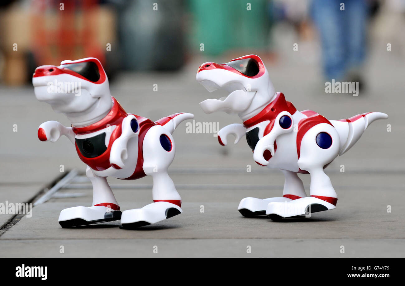 hamleys robot dog