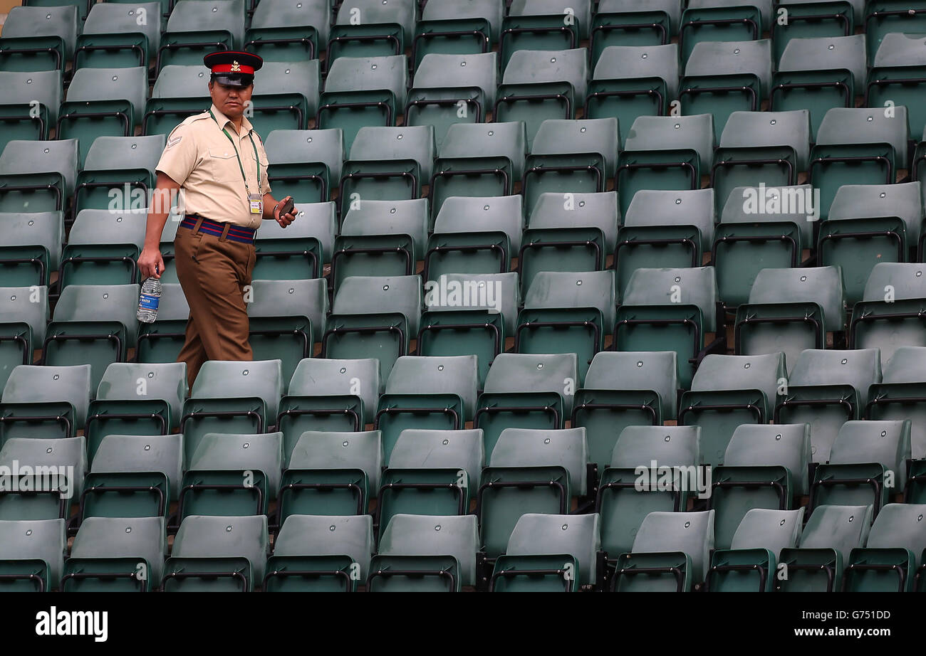 A Service Steward in Court 1 on day six of the Wimbledon Championships at the All England Lawn Tennis and Croquet Club, Wimbledon. Stock Photo