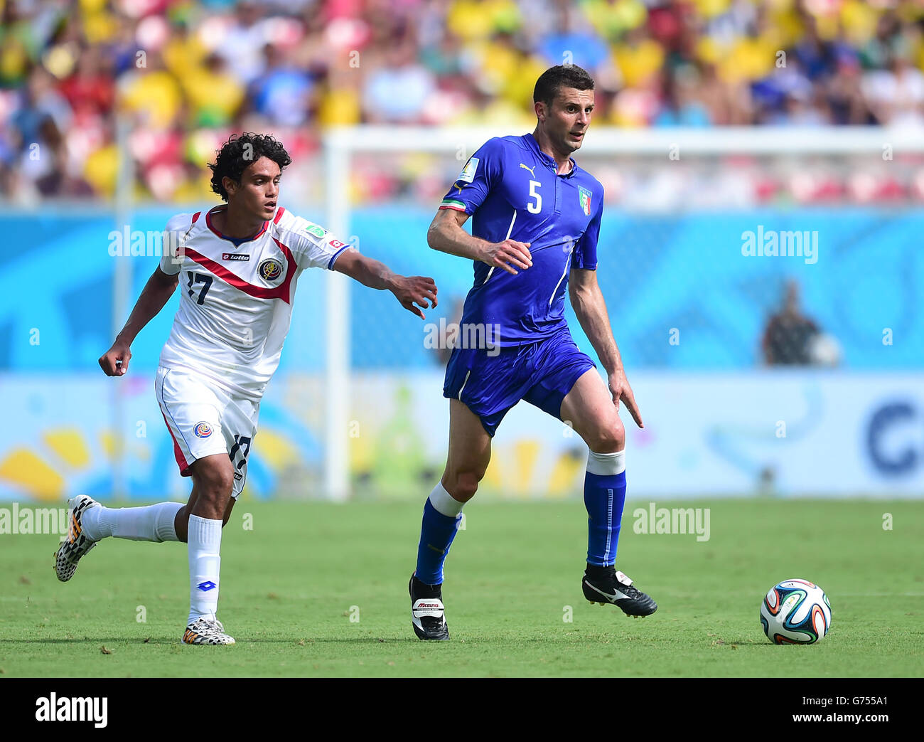 Italy's Thiago Motta (right) and Costa Rica's Yeltsin Tejeda battle for the ball Stock Photo