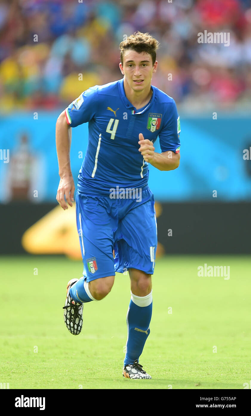 Matteo Darmian of FC Internazionale fights for the ball against Henrikh  Mkhitaryan of AS Roma during the Serie A 2020/21 / LM Stock Photo - Alamy