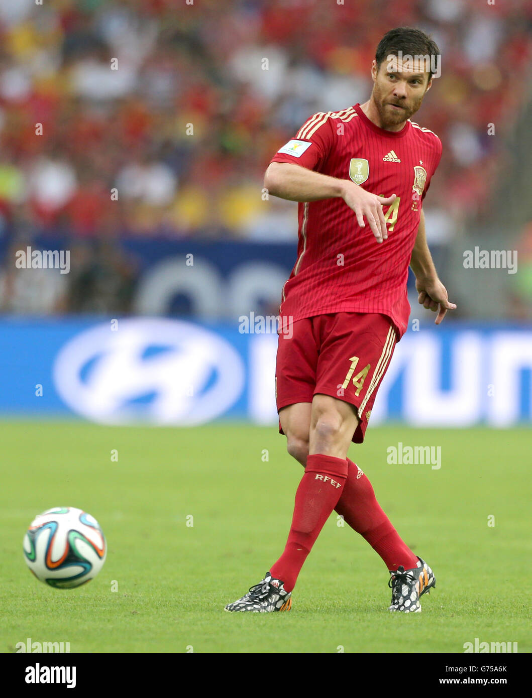 Soccer - FIFA World Cup 2014 - Group B - Spain v Chile - Maracana Stock Photo
