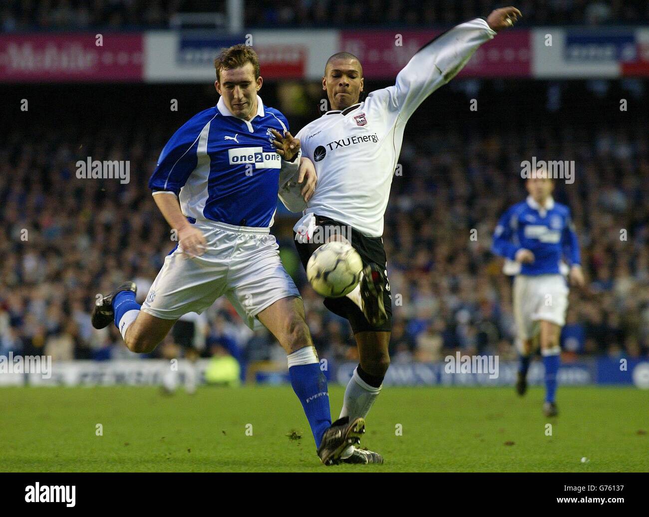 Evertons Alan Stubbs battles with Ipswich's Marcus Bent, during their ...