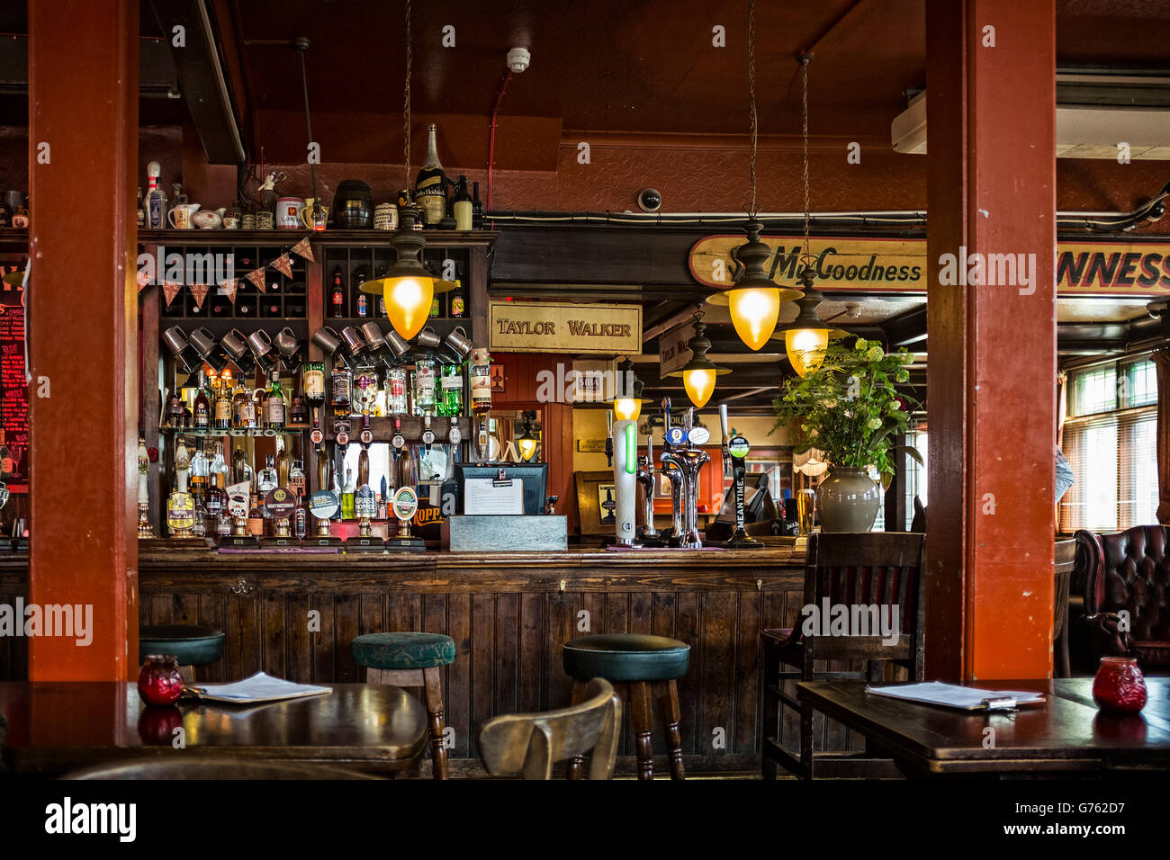 The Pelton Arms pub interior. Traditional English pub also known as the Nag's Head in Greenwich, London Stock Photo