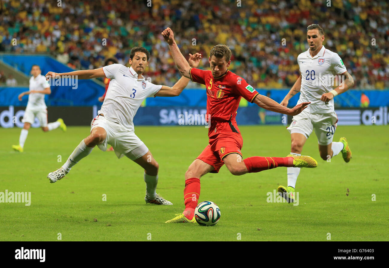 Soccer - FIFA World Cup 2014 - Round of 16 - Belgium v USA - Arena Fonte Nova Stock Photo