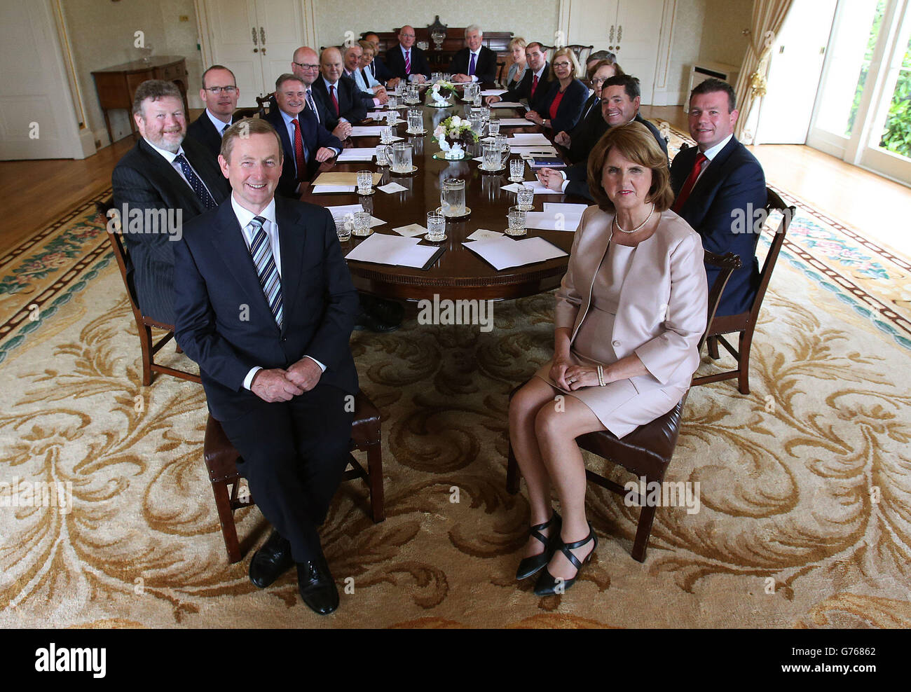 Irish Government reshuffle Stock Photo Alamy