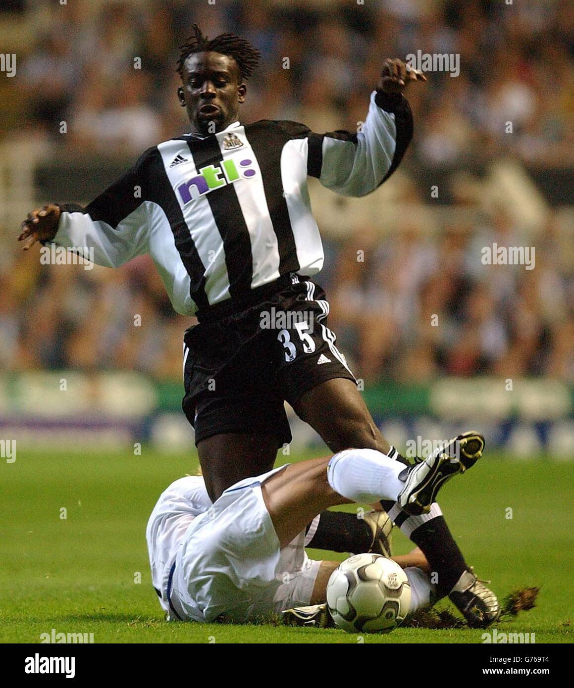 Newcastle v leeds united hi res stock photography and images Alamy