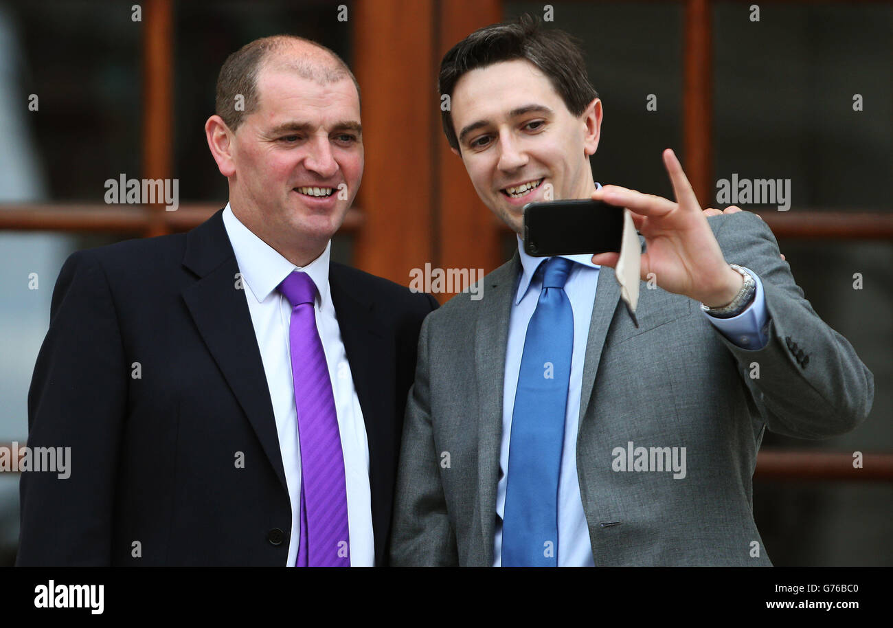 Irish Government reshuffle Stock Photo Alamy