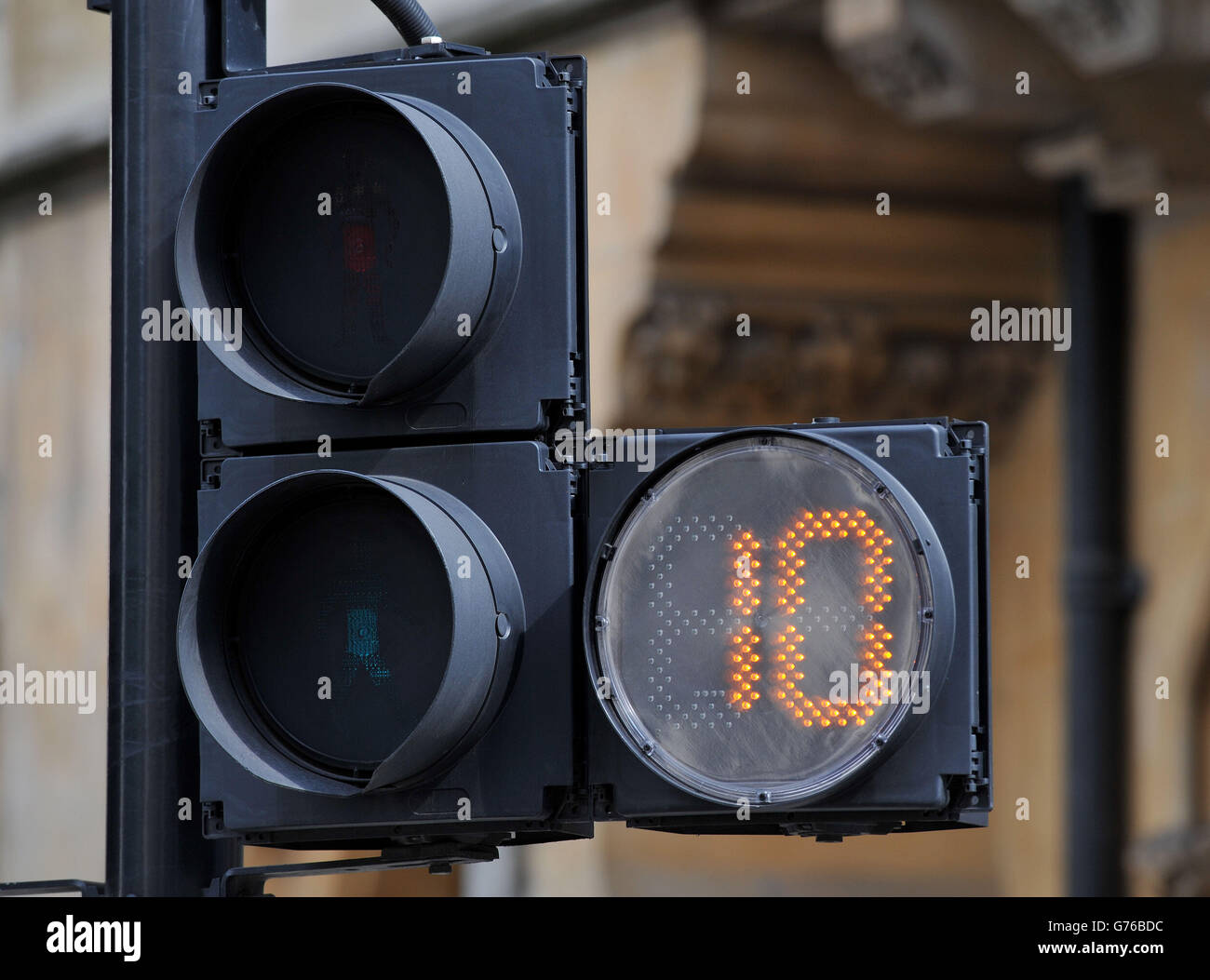 Pedestrian countdown crossings hi-res stock photography and images - Alamy