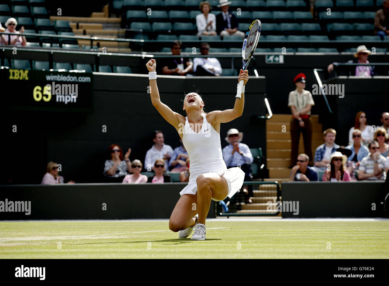 Czech Republic's Lucie Safarova celebrates beating Russia's Ekaterina